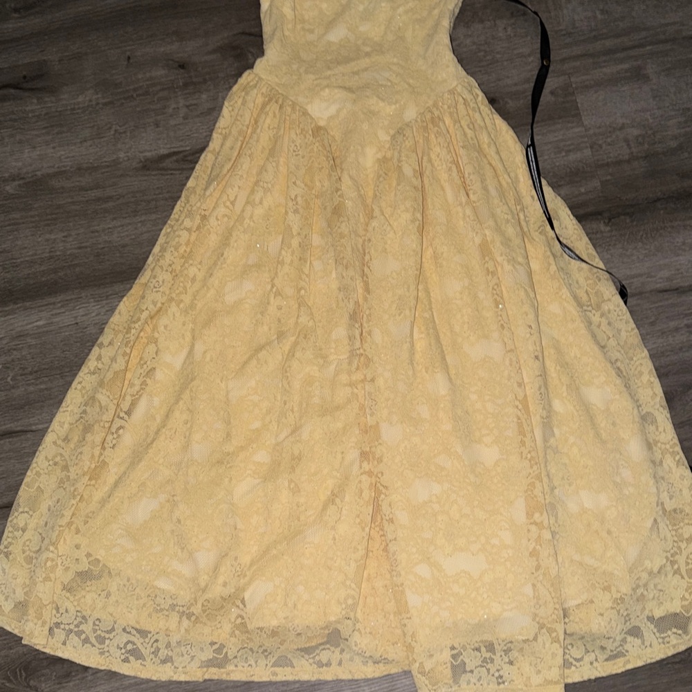 EXTRO & VERT Mila Halter Midi Dress - Picture 14 of 16